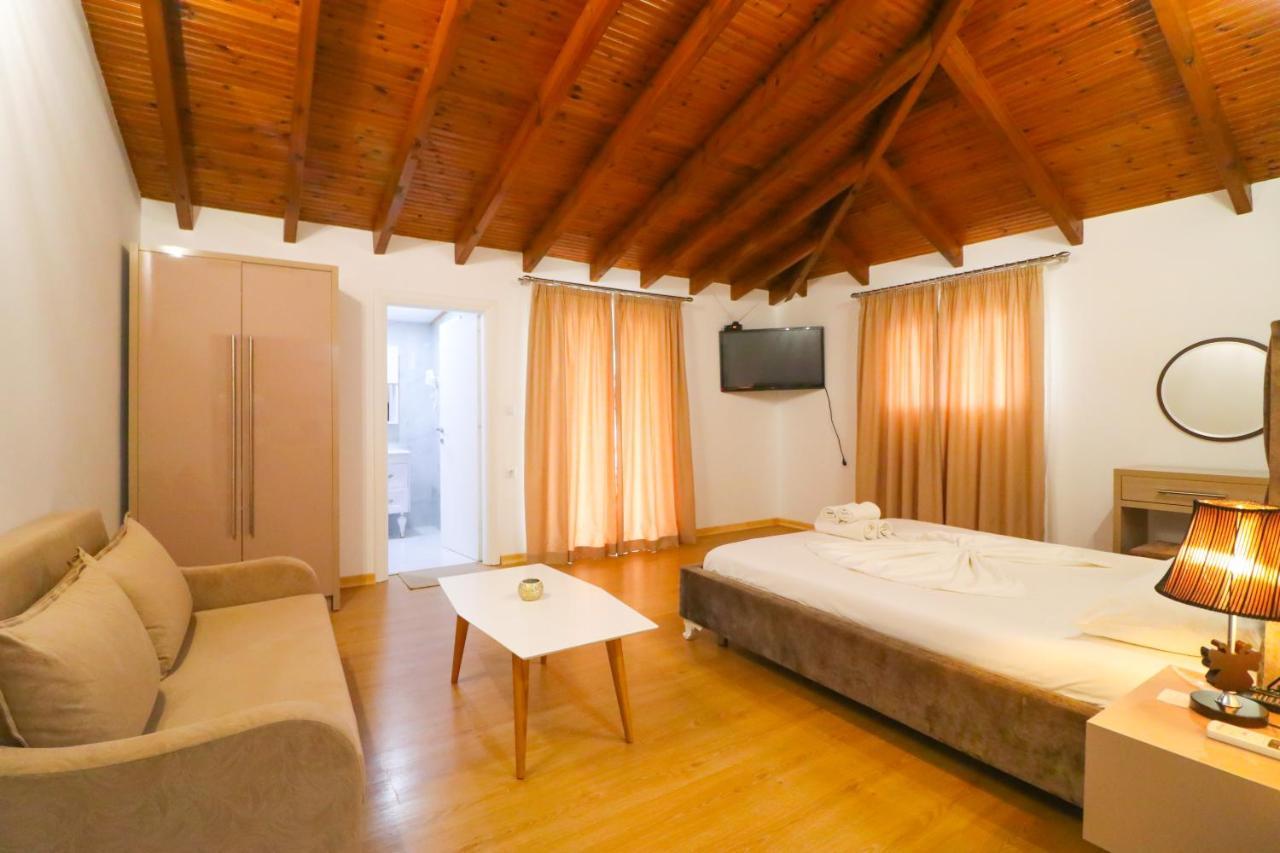 Lido Apartments Химар Екстериор снимка