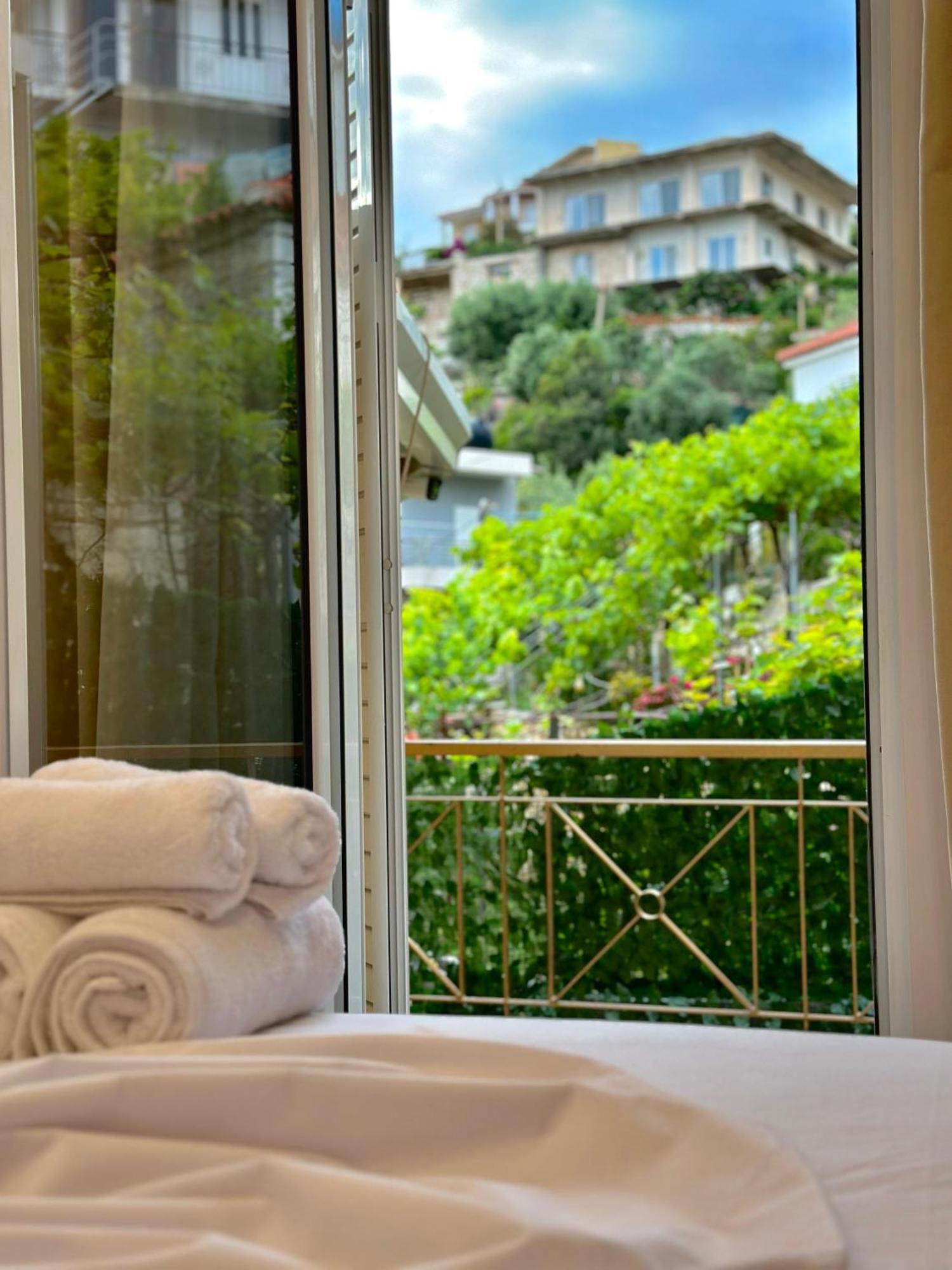 Lido Apartments Химар Екстериор снимка